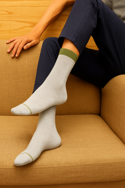 Men's Light Grey Socks With Dark Green Cuff - FTS01